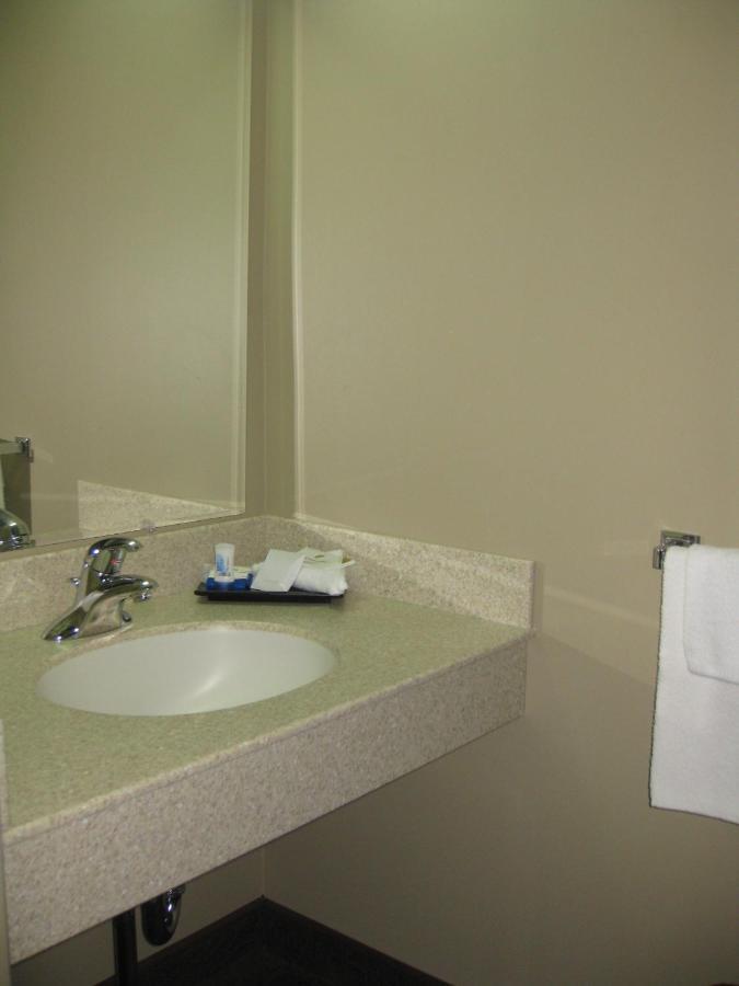 Deer Lake Motel Kamer foto